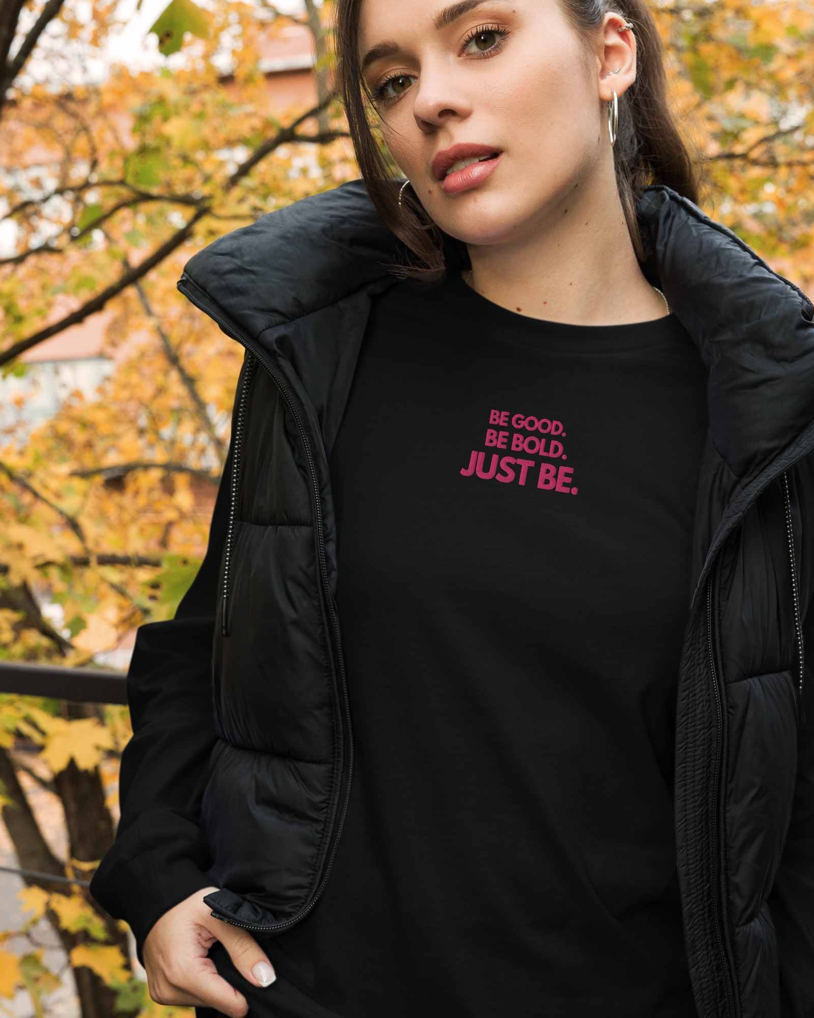black-long-sleeve-tee-neleti.com