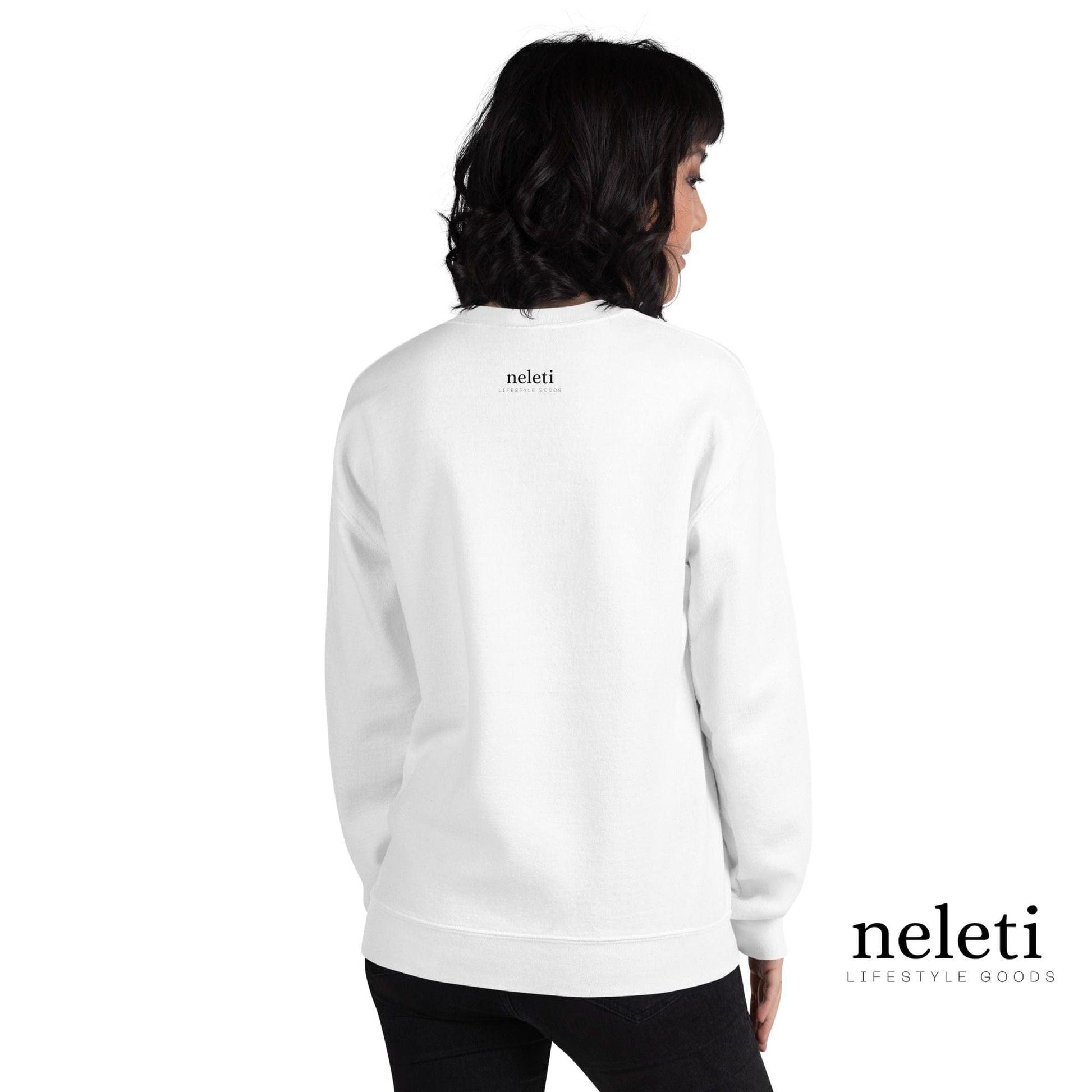 neleti.com-white-custom-sweatshirt-for-dog-mom