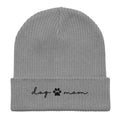 organic-ribbed-beanie-light-grey-with-embroidered-dog-mom