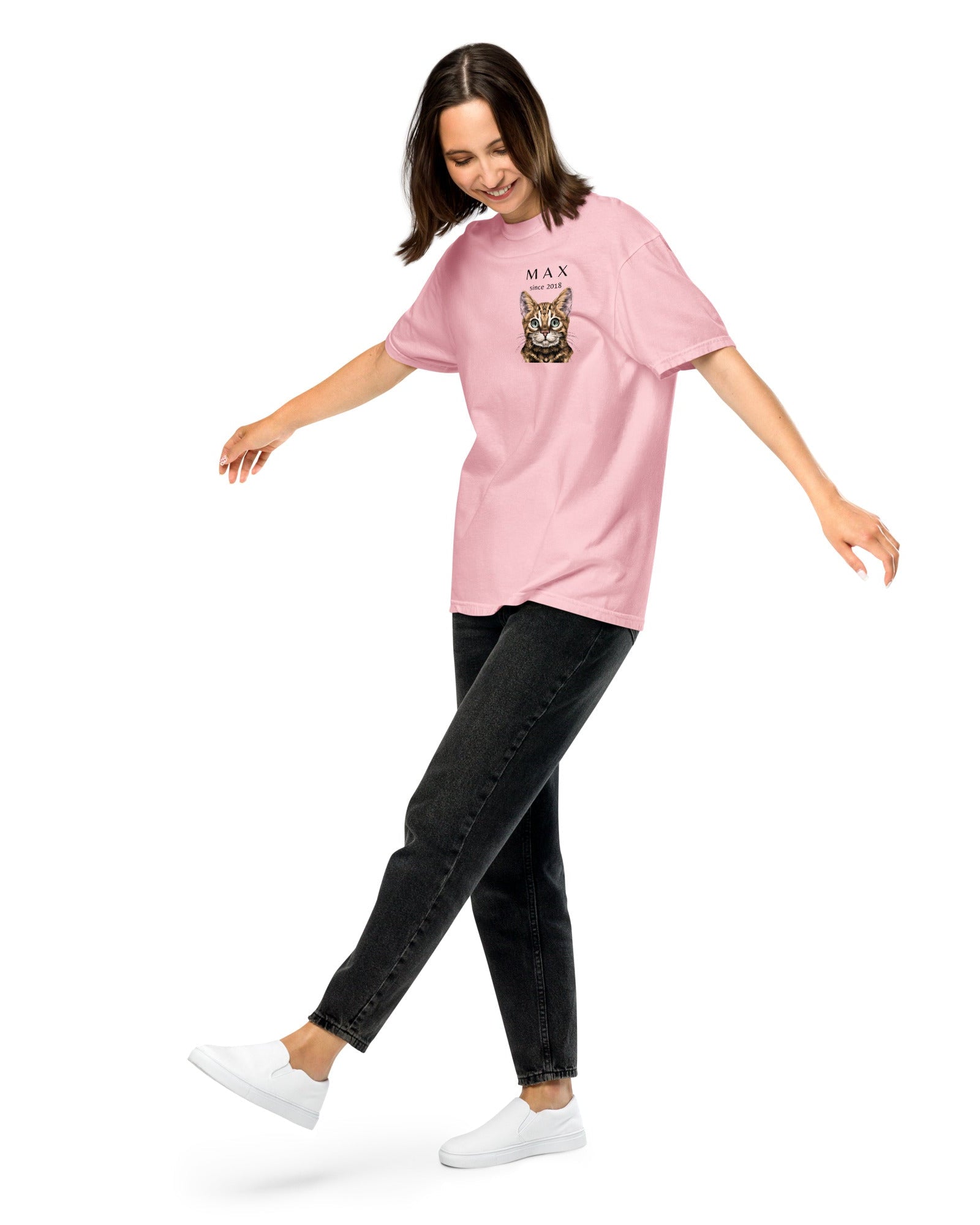 pink-shirt-with-custom-cat-print